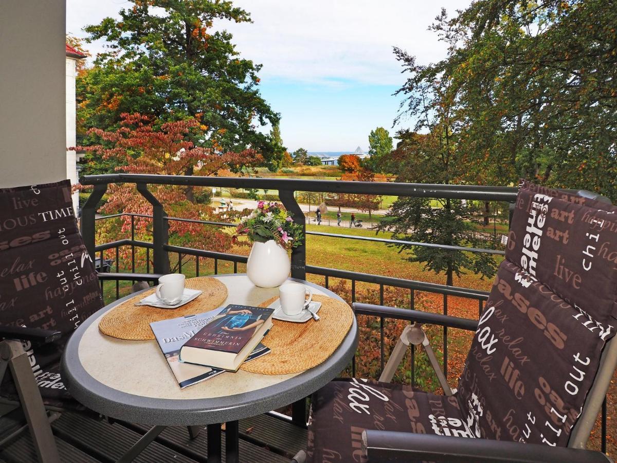 Kaiservillen Heringsdorf - Ferienwohnung Mit 1 Schlafzimmer Und Balkon Dr4 المظهر الخارجي الصورة